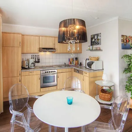 Apartment Tra2c 